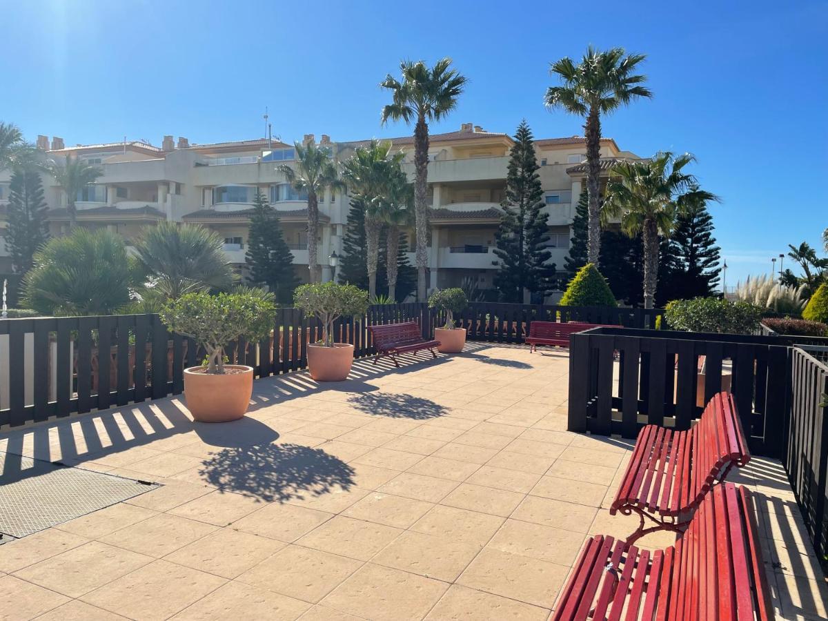 Апартаменты Moderna Y Alegre Vivienda Junto Al Mar . Рокетас-де-Мар Экстерьер фото