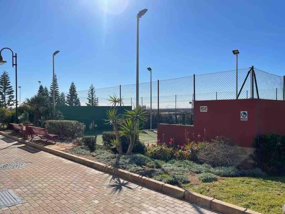 Апартаменты Moderna Y Alegre Vivienda Junto Al Mar . Рокетас-де-Мар Экстерьер фото
